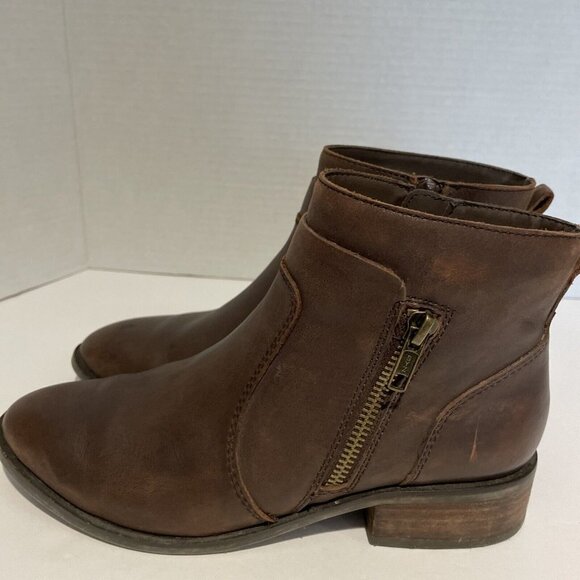 CROWN VINTAGE Womens Leather Ankle Boot Size 6M Cathy Side Zip Brown Blogger Fav - Picture 4 of 11